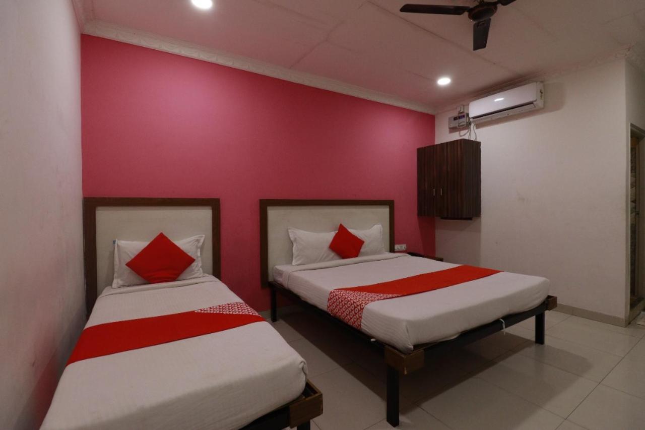 بنغالور Hotel Abhimani Inn المظهر الخارجي الصورة