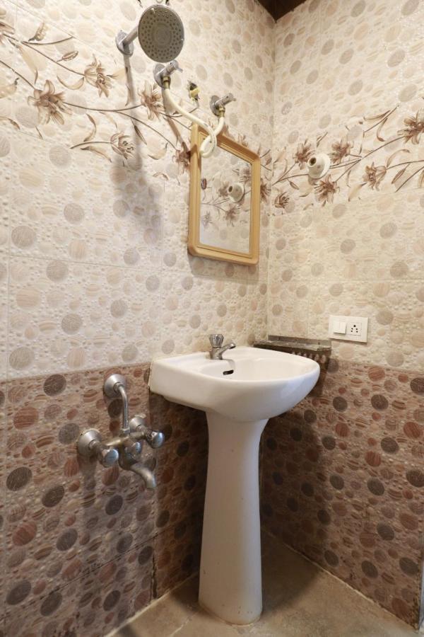 بنغالور Hotel Abhimani Inn المظهر الخارجي الصورة