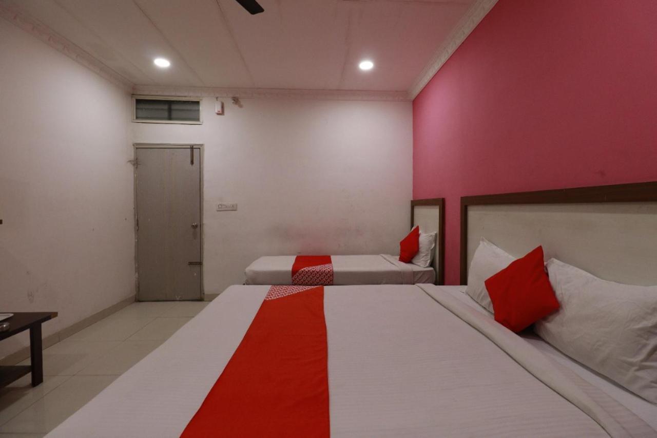 بنغالور Hotel Abhimani Inn المظهر الخارجي الصورة